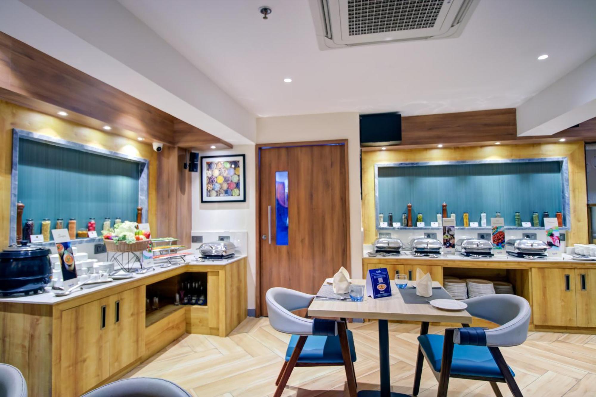 Cozzet Victoria Hotel Bhubaneswar Eksteriør billede
