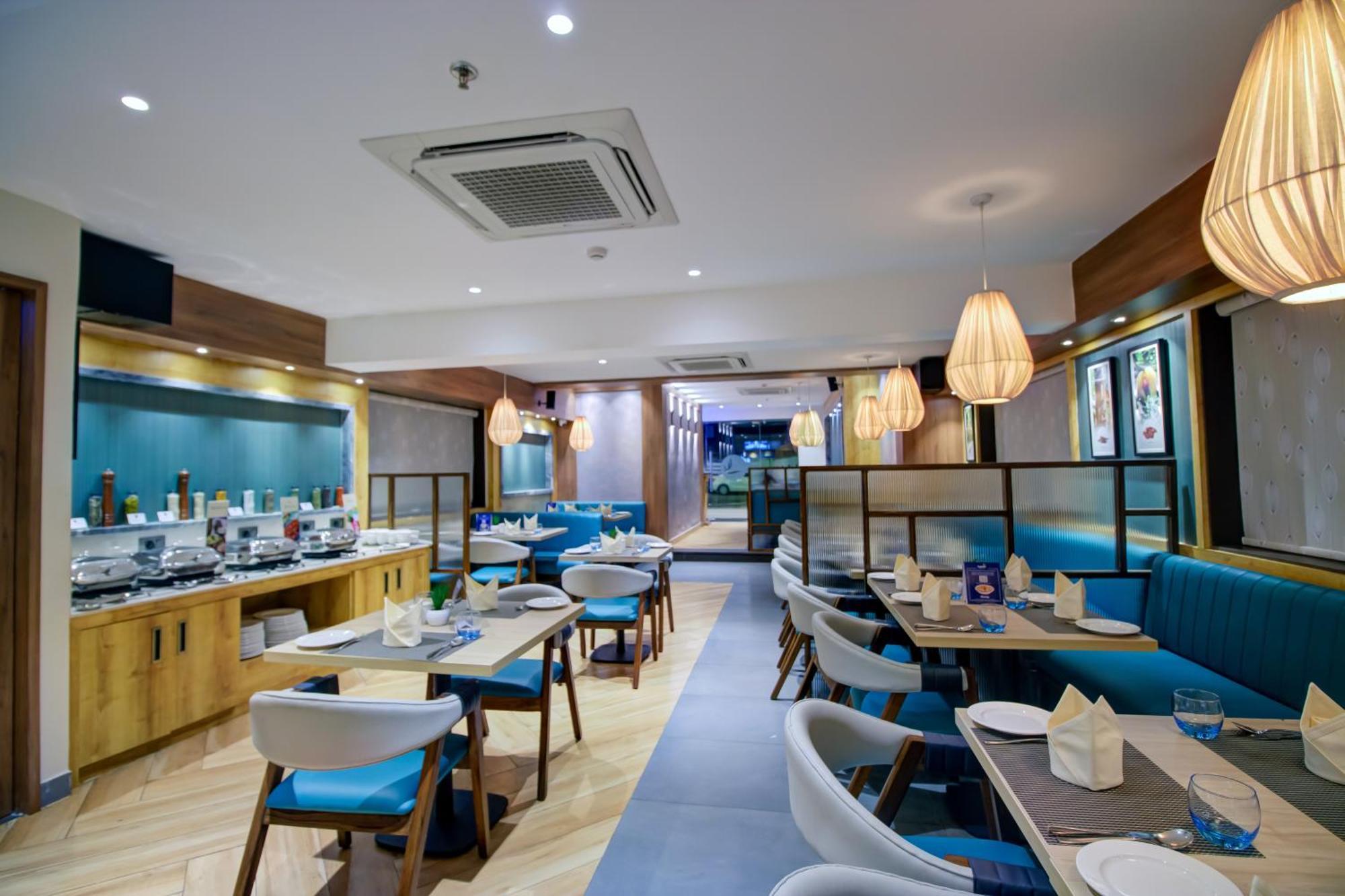 Cozzet Victoria Hotel Bhubaneswar Eksteriør billede
