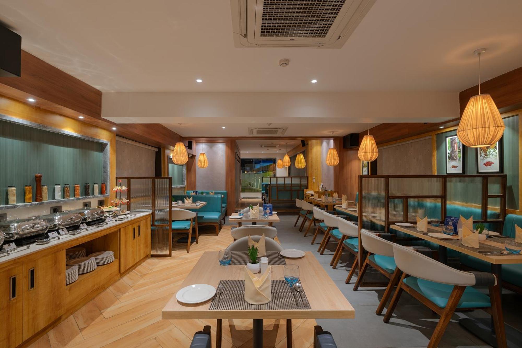 Cozzet Victoria Hotel Bhubaneswar Eksteriør billede