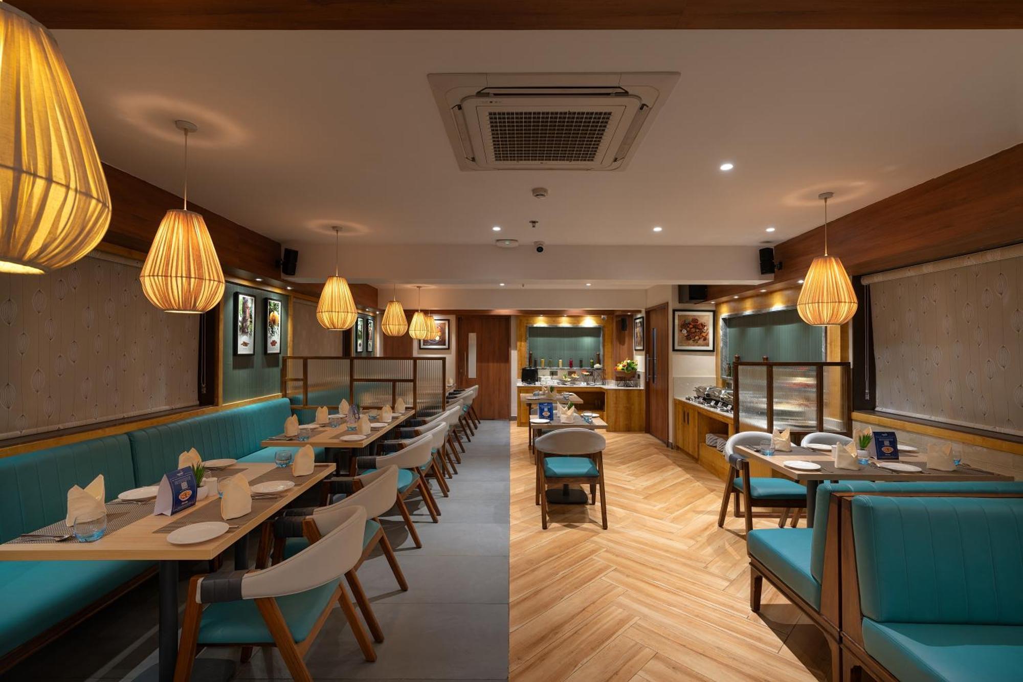 Cozzet Victoria Hotel Bhubaneswar Eksteriør billede